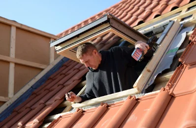 Pose de fenêtres de toit Velux à Berthen